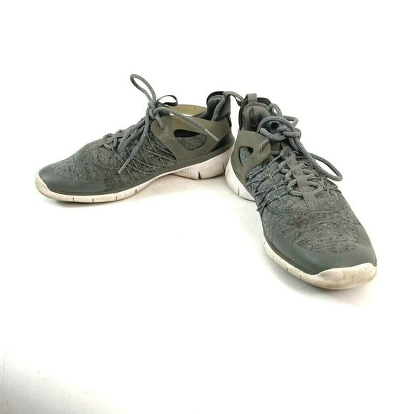 Nike Womens Free Viritous TP Training Shoes Metall - Picture 2 of 8